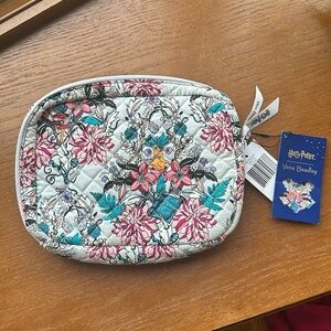 Vera Bradley Cord Organizer Herbology